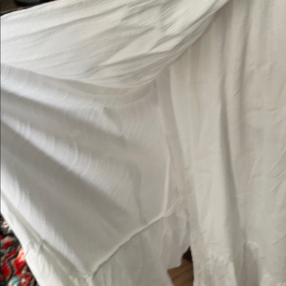 New white dress - Picture 3 of 5